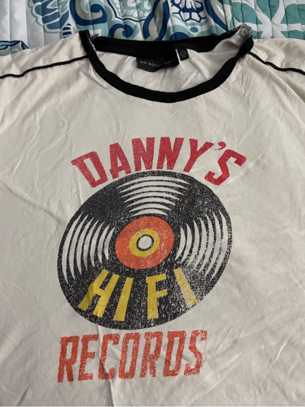 No Boundaries Graphic Tee - Danny’s HiFi Records